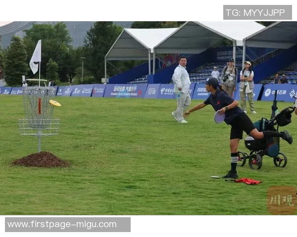 成都飞盘队盯防策略分析与比赛表现的得失总结